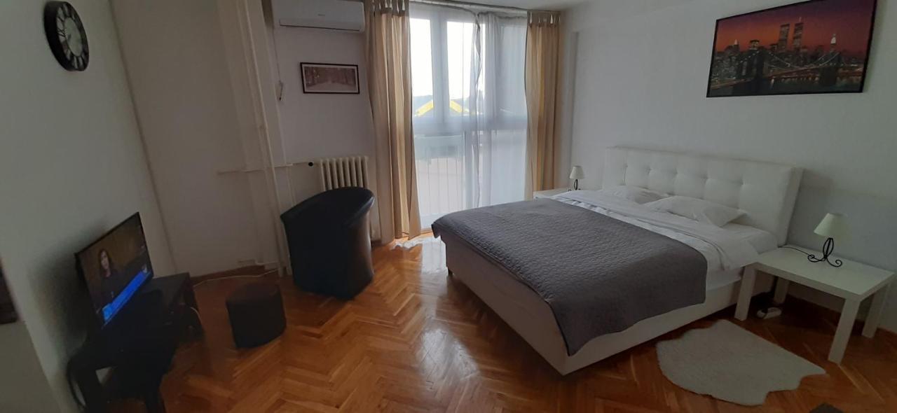 Apartman Pionir Белград Экстерьер фото